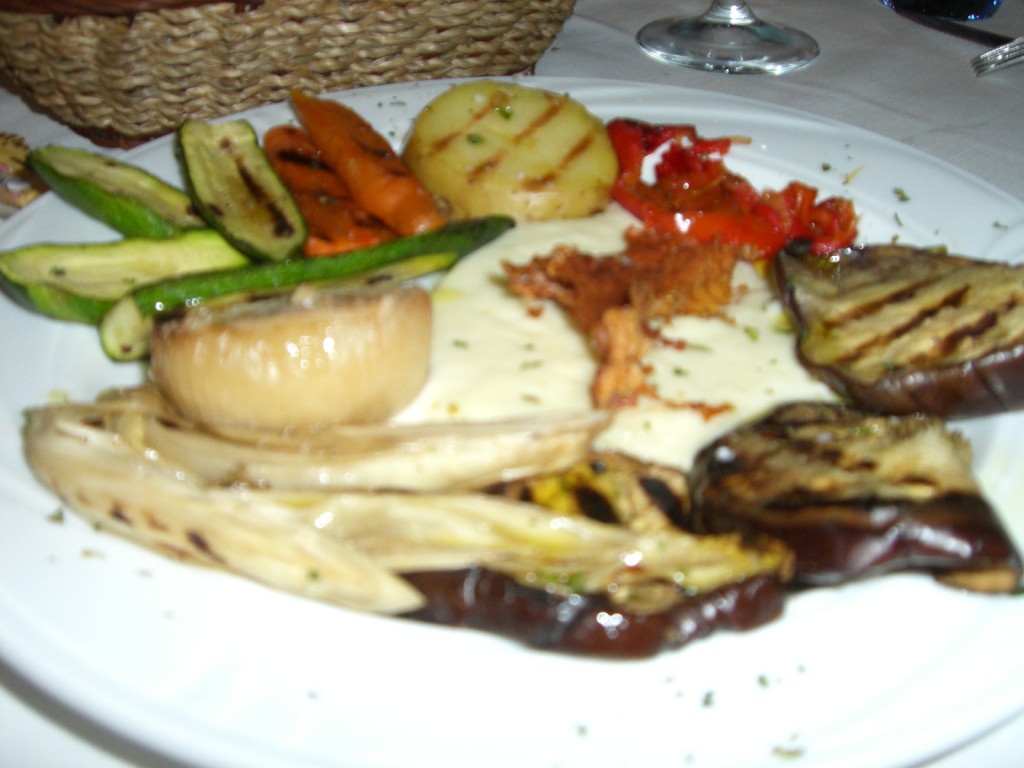 Bologna Cesari 野菜とチーズのグリル