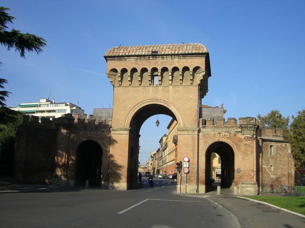 Bologna サラゴッツァ門