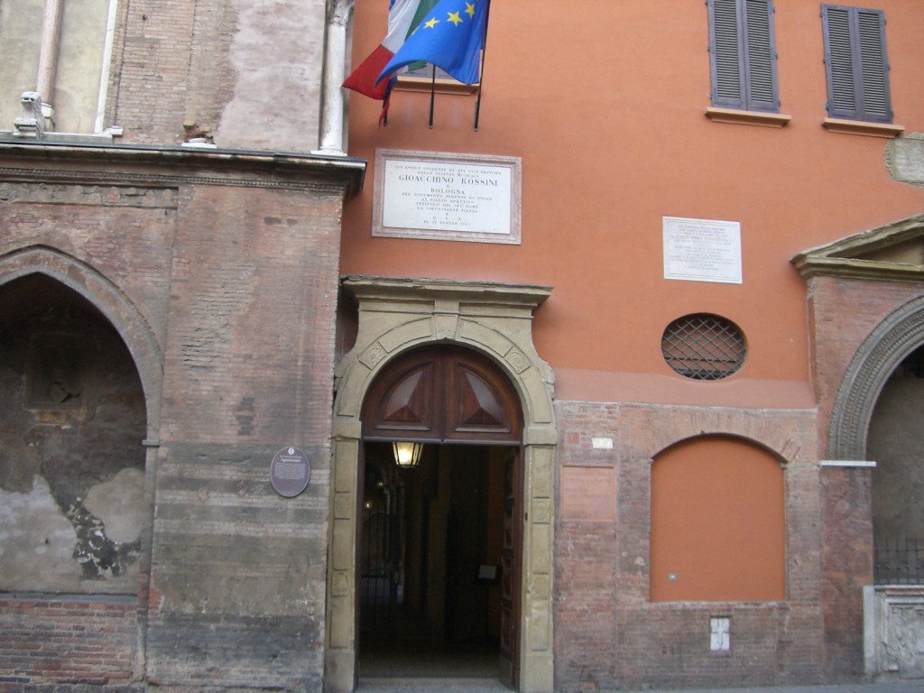 Bologna マルティーニ音楽院入口