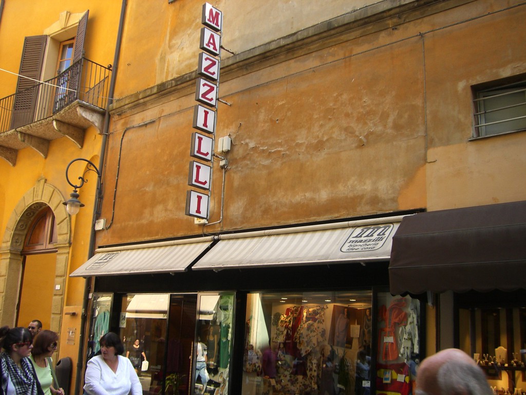 ReggioEmilia 洋品店 Mazzilli