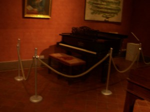 Lucca プッチーニ愛用のピアノ