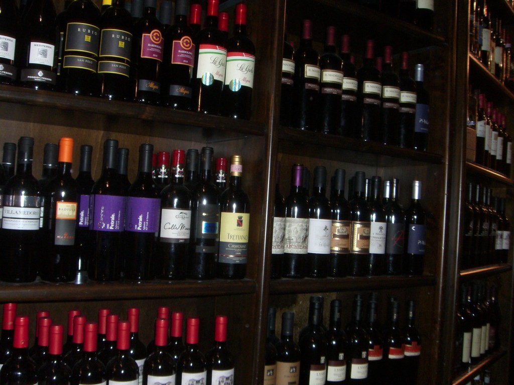 Salerno Cicirinella ワイン棚
