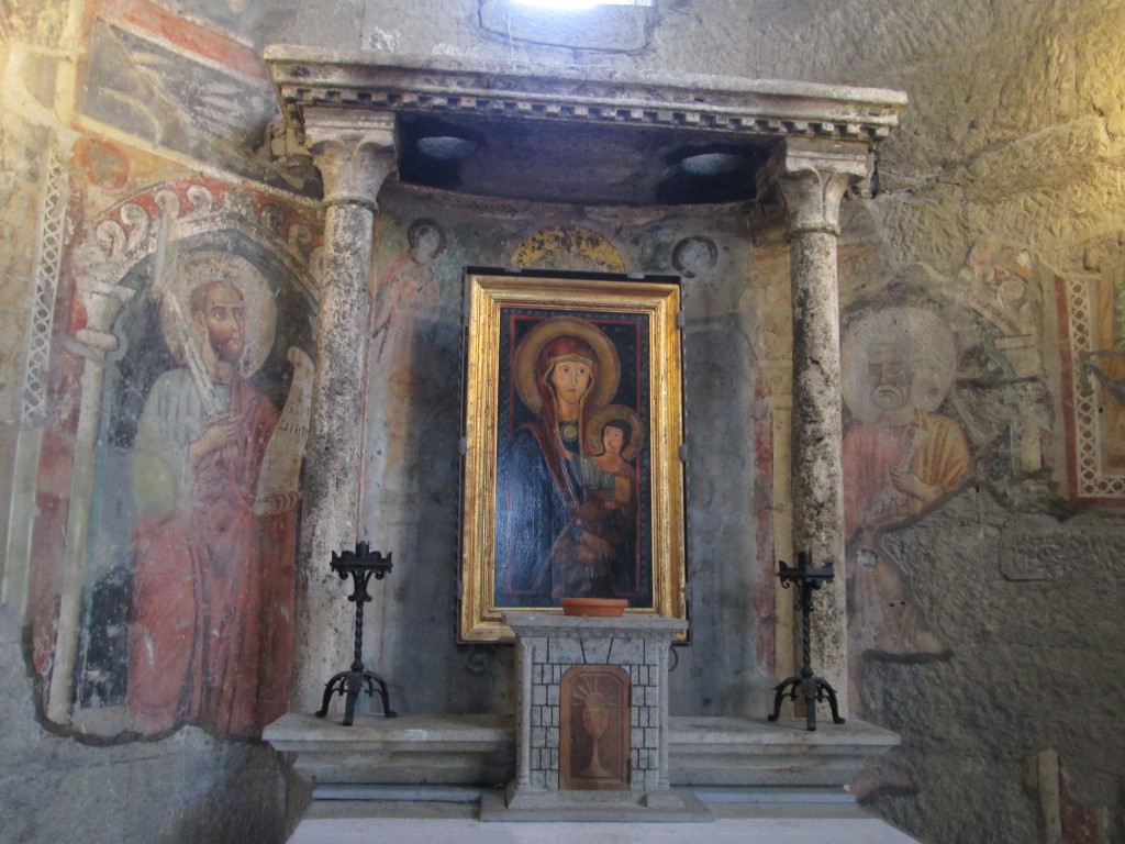 Viterbo サン・ロレンツォ聖堂 「カルボナーラの聖母」